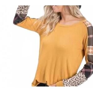 7th Ray mustard waffle contrast print raglan tee small boho farmhouse gorpcore